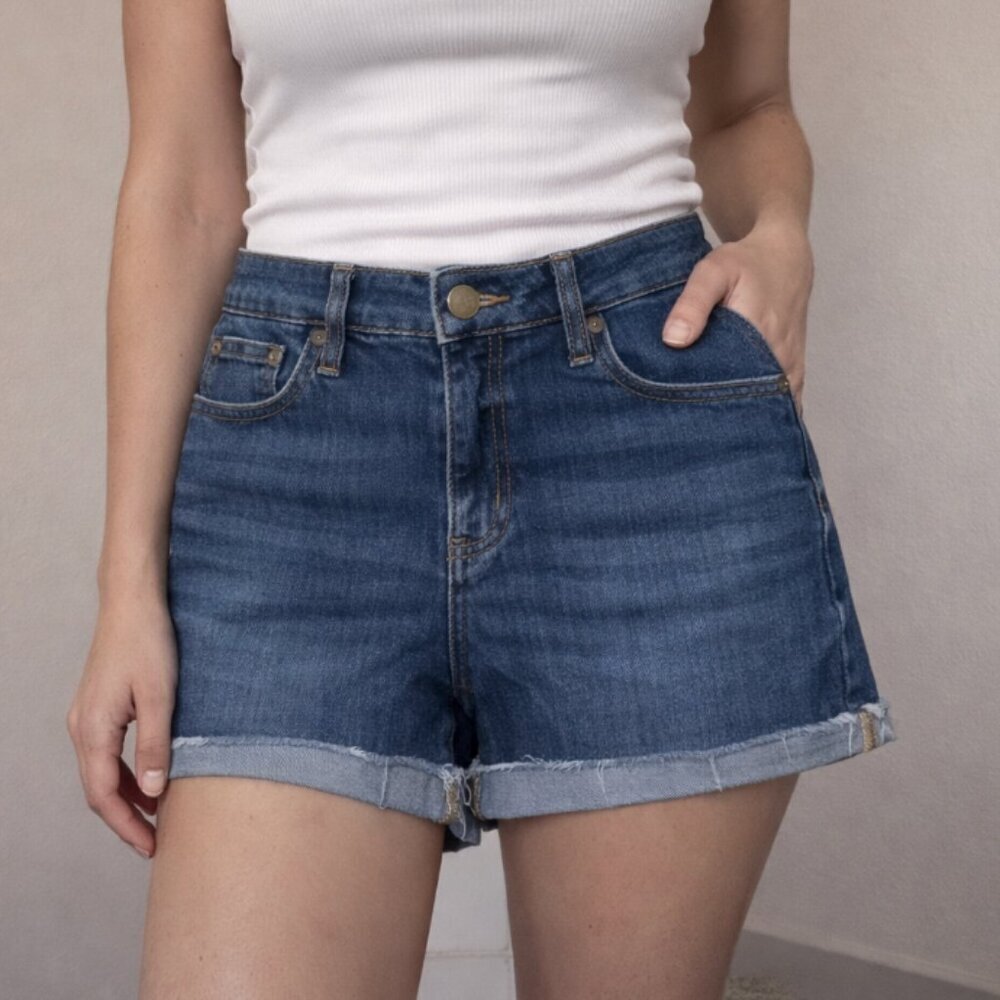 Anthropologie Daily Ritual Denim Shorts Women's Size 26 Mid Rise Cuffed Raw Hem